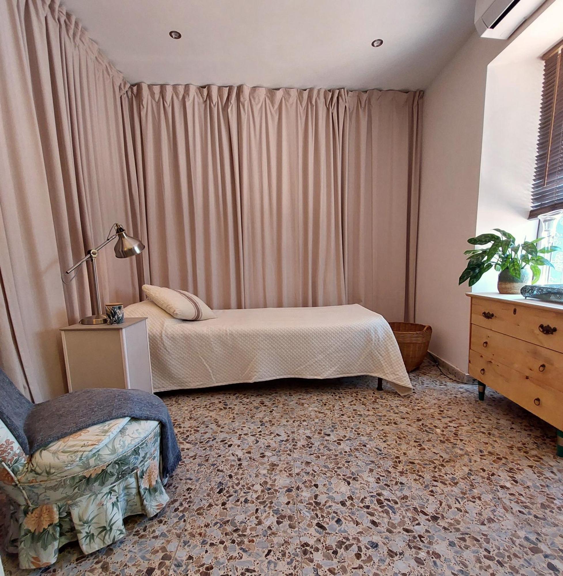 Bed and Breakfast Casa Amapola Алаурін-ель-Гранде Екстер'єр фото